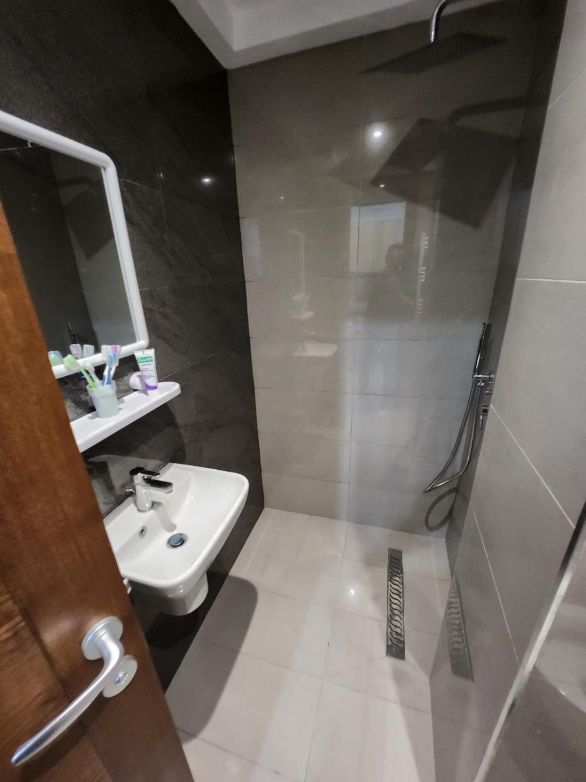Elegant S1 Meuble Garde A Ariana -Tunis Διαμέρισμα Εξωτερικό φωτογραφία