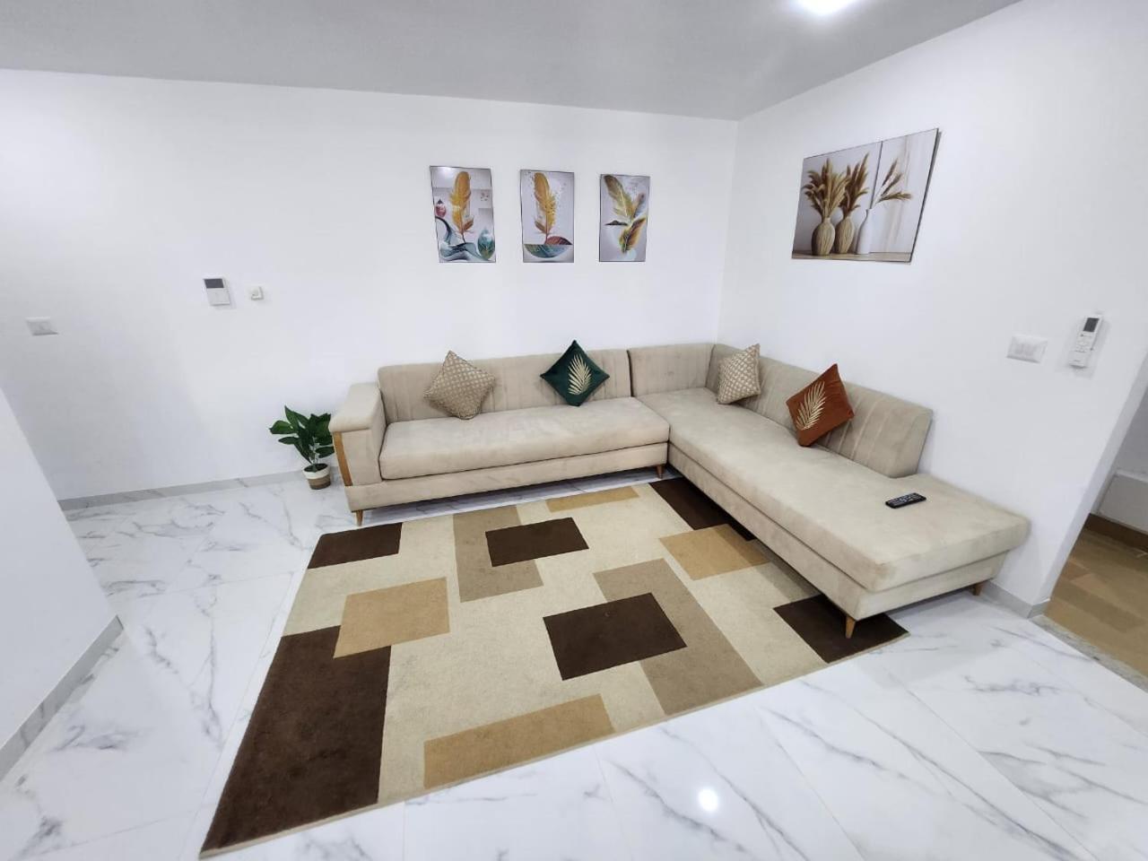 Elegant S1 Meuble Garde A Ariana -Tunis Διαμέρισμα Εξωτερικό φωτογραφία